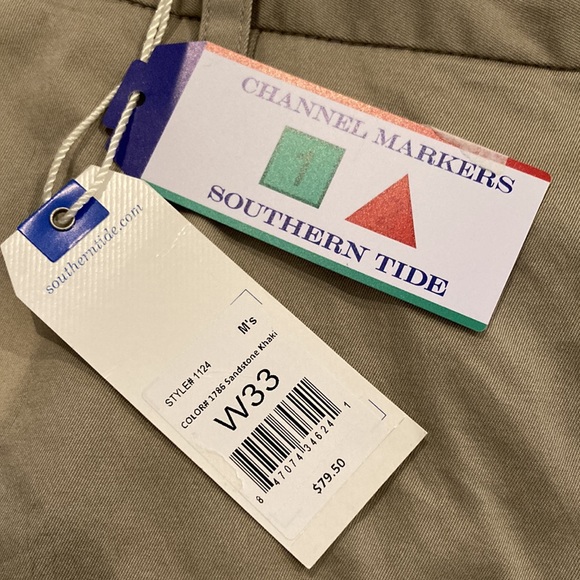 SOUTHERN TIDE CHANNEL MARKER SHORTS - Picture 2 of 3